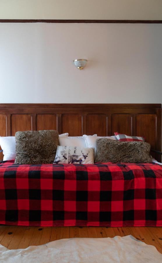 Auberge & Campagne Saint-Ferreol-les-Neiges Bagian luar foto